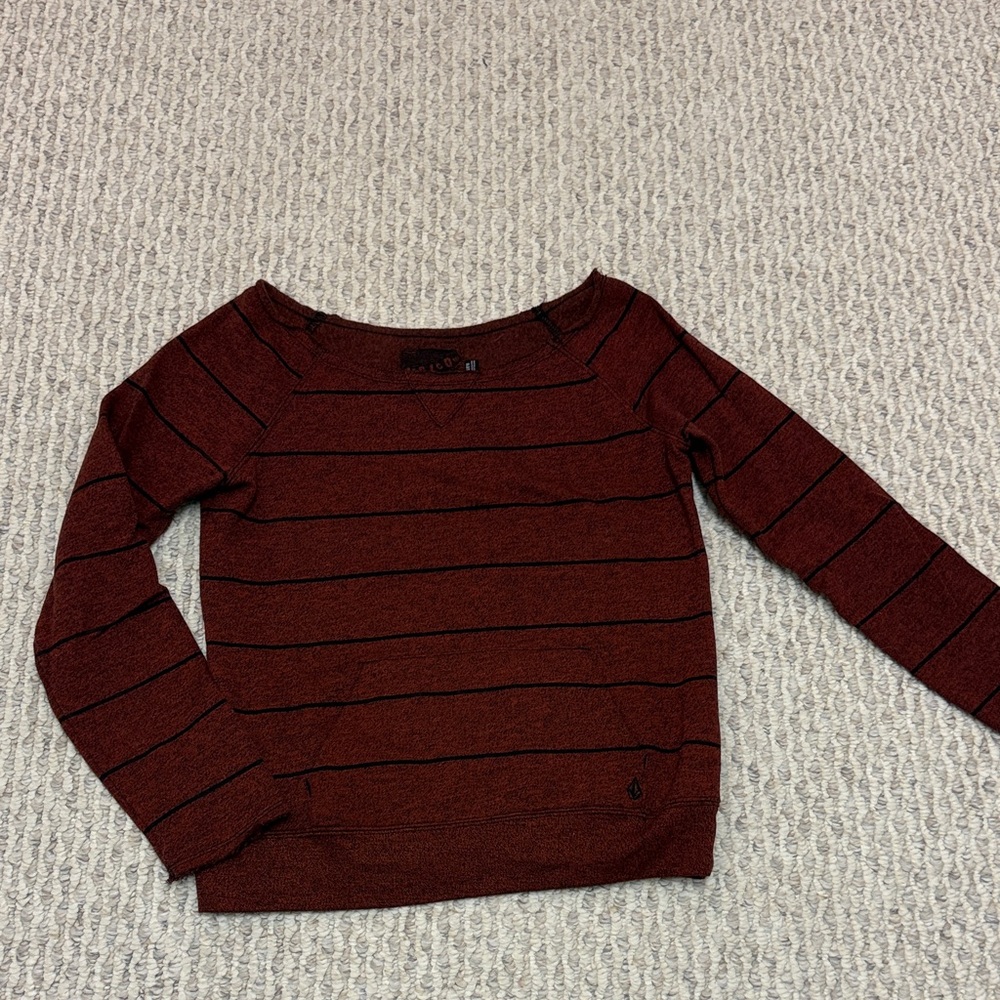 Volcom Maroon and Black Off-the-Shoulder Sweater